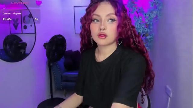 Image 10 of theia_moon_ Stream on Chaturbate on 2 months ago