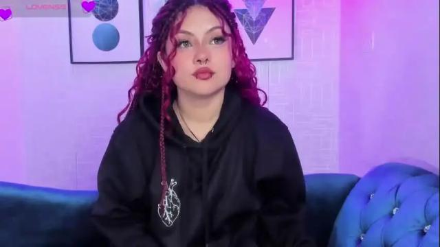 Image 10 of theia_moon_ Stream on Chaturbate on 2 months ago