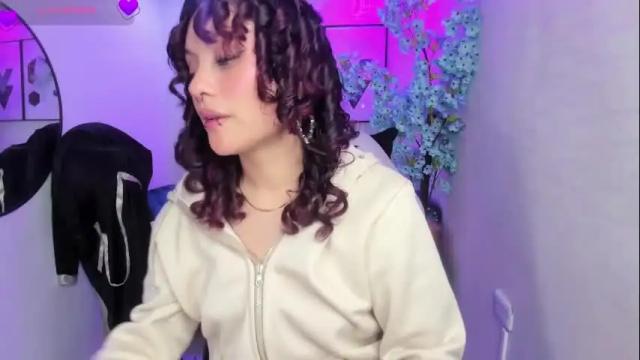 Thumbnail 3, theia_moon_'s Stream at Chaturbate, 1 month ago