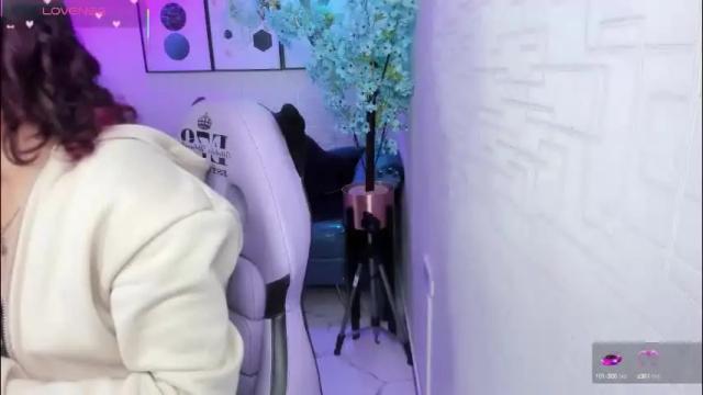 Thumbnail 1, theia_moon_'s Stream at Chaturbate, 1 month ago
