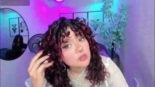 Image 8 of theia_moon_ Stream on Chaturbate on 1 month ago