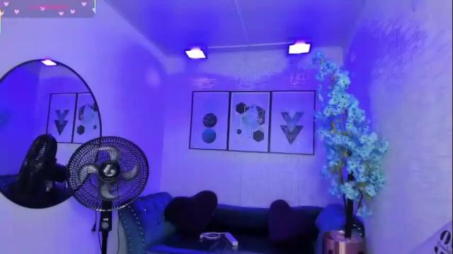 Image 11 of theia_moon_ Stream on Chaturbate on 1 month ago