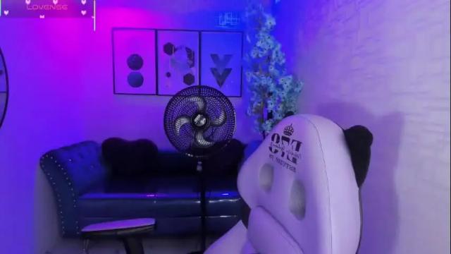 Image 12 of theia_moon_ Stream on Chaturbate on 1 month ago
