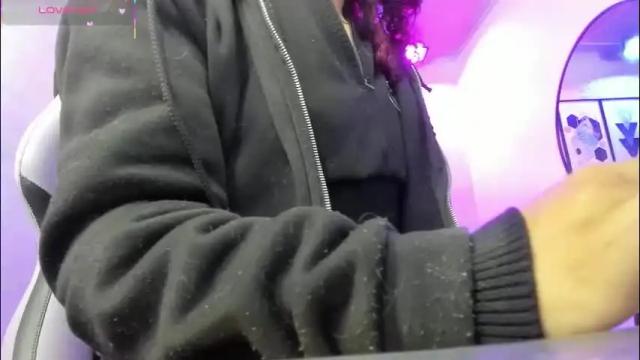 Image 3 of theia_moon_ Stream on Chaturbate on 25 days ago