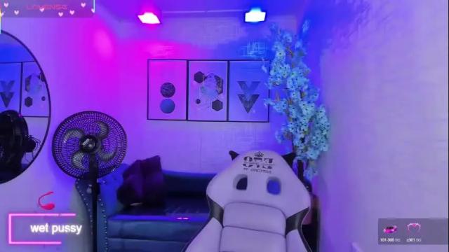 Image 3 of theia_moon_ Stream on Chaturbate on 23 days ago