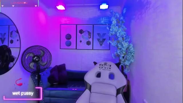 Image 4 of theia_moon_ Stream on Chaturbate on 23 days ago