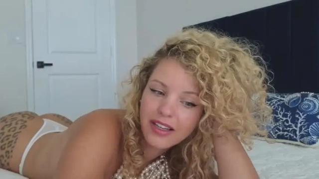 Image 2 of theislandgirl Stream on Chaturbate on 12 days ago