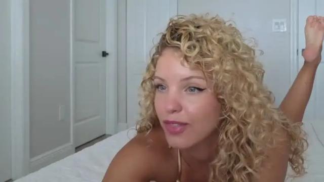 Image 7 of theislandgirl Stream on Chaturbate on 11 days ago