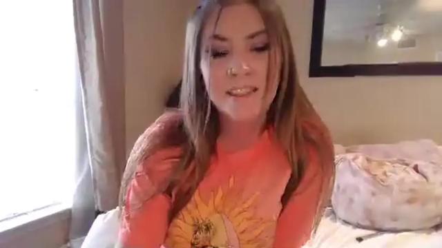 Image 7 of thejesslove Stream on Chaturbate on 14 months ago