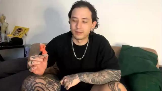 Image 7 of thejoestars Stream on Chaturbate on 1 day ago