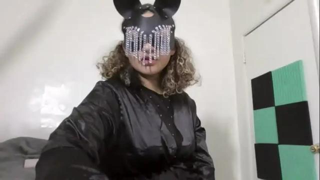 Image 7 of thekingsqueenxxx Stream on Chaturbate on 15 months ago