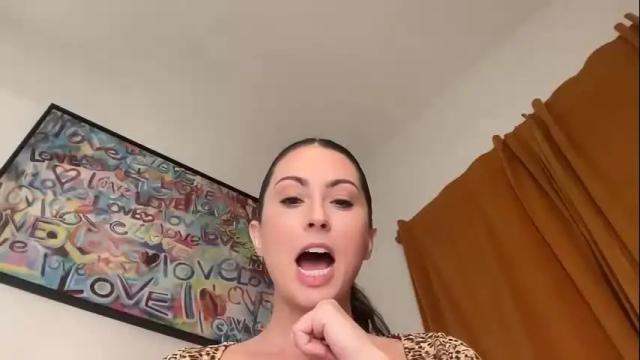 Image 12 of thekittykap Stream on Chaturbate on 19 months ago