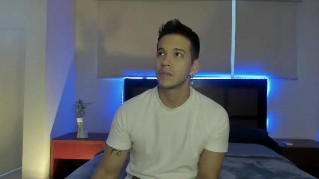 Image 7 of thelatinstripper1 Stream on Chaturbate on 20 months ago