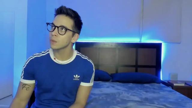 Image 12 of thelatinstripper1 Stream on Chaturbate on 20 months ago