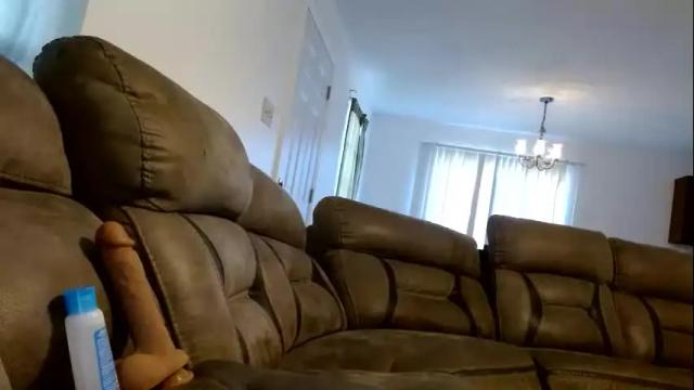 Image 6 of themixedfreakk Stream on Chaturbate on 14 months ago