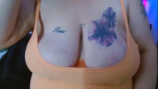 Image 3 of thenaughty1baby_2 Stream on Chaturbate on 19 months ago