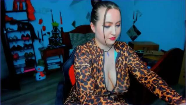 Image 7 of thenaughtygf Stream on Chaturbate on 1 month ago