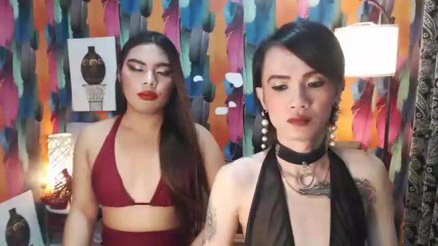 Image 11 of thenchantressduo69 Stream on Chaturbate on 14 months ago