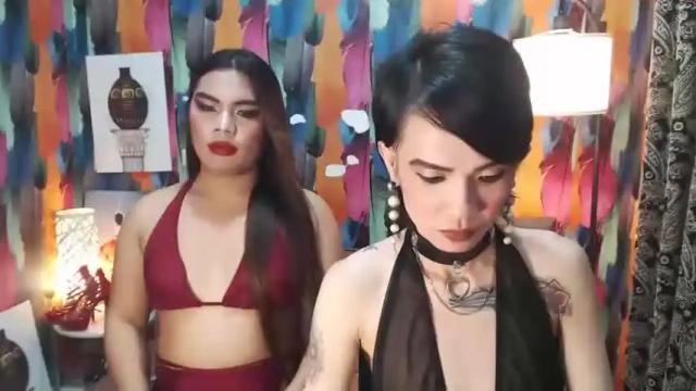 Image 3 of thenchantressduo69 Stream on Chaturbate on 14 months ago