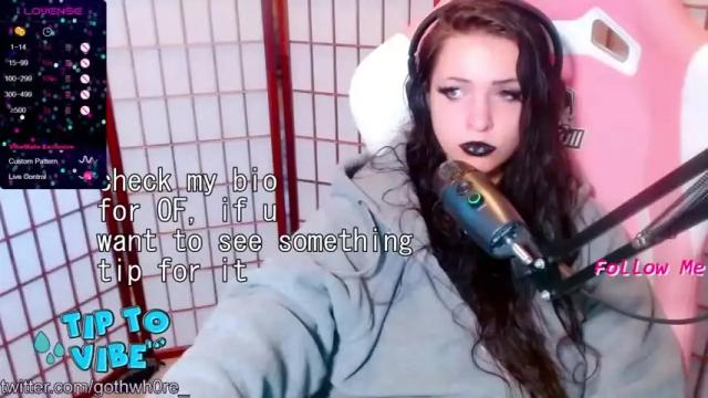 Image 10 of thenightqueen Stream on Chaturbate on 17 months ago
