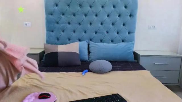 Image 3 of theowonder Stream on Chaturbate on 1 month ago