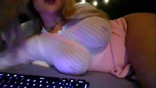 Image 7 of thepeachprincess Stream on Chaturbate on 1 month ago