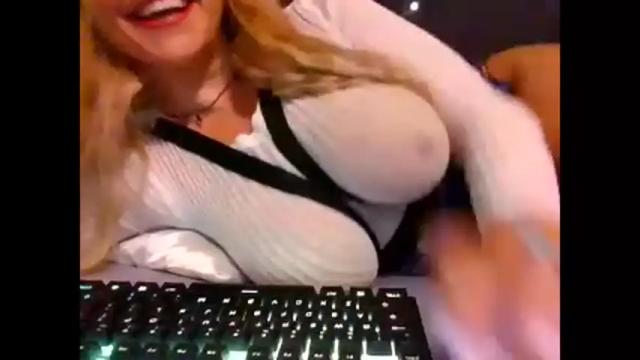 Image 3 of thepeachprincess Stream on Chaturbate on 8 days ago
