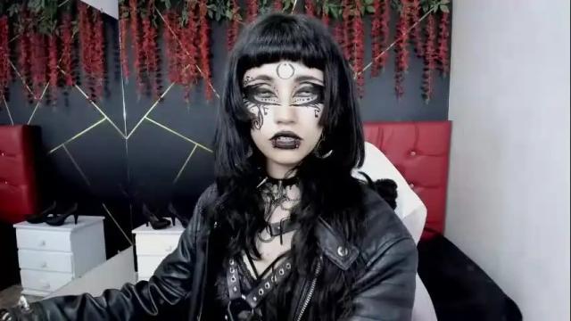 Image 2 of thepoeticedda_ Stream on Chaturbate on 1 month ago
