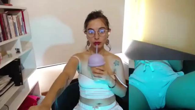Thumbnail 1, thepowerpuffgirl_99's Stream at Chaturbate, 14 months ago