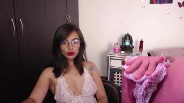 Image 2 of thepowerpuffgirl_99 Stream on Chaturbate on 14 months ago