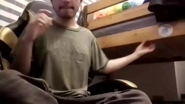 Image 2 of therainbowboy28 Stream on Chaturbate on 17 months ago