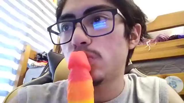 Image 11 of therainbowboy28 Stream on Chaturbate on 18 months ago