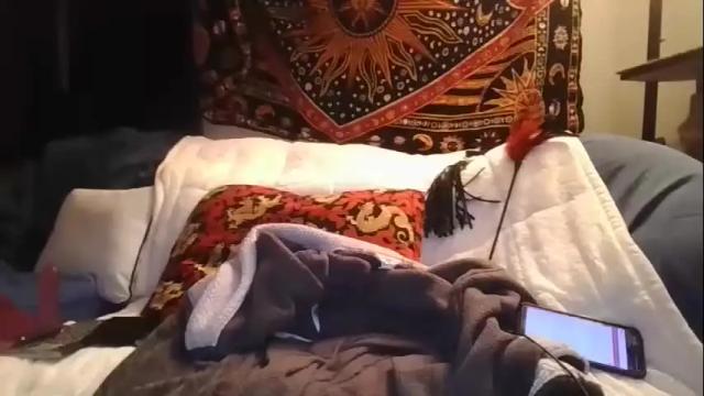 Image 2 of therayvyn_1 Stream on Chaturbate on 19 months ago