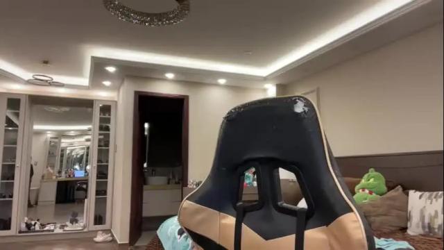 Image 3 of therealcamilabaddie Stream on Chaturbate on 1 month ago