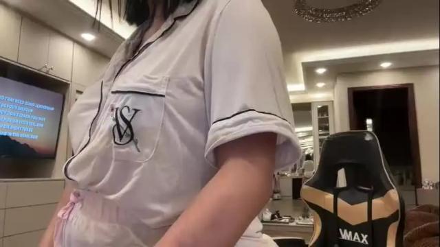 Image 10 of therealcamilabaddie Stream on Chaturbate on 29 days ago