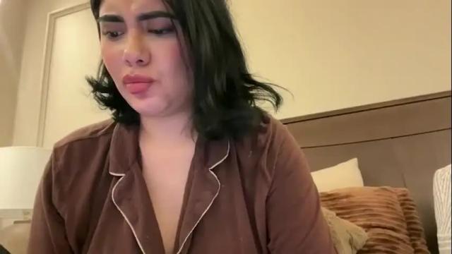Image 8 of therealcamilabaddie Stream on Chaturbate on 29 days ago