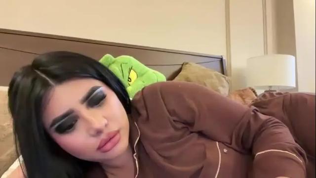 Image 12 of therealcamilabaddie Stream on Chaturbate on 15 days ago