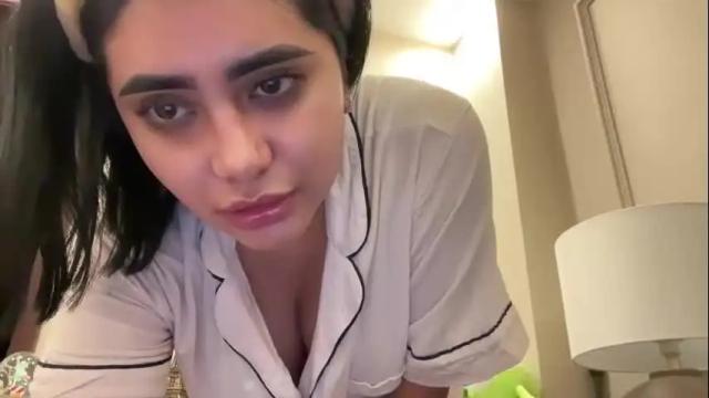 Image 12 of therealcamilabaddie Stream on Chaturbate on 11 days ago