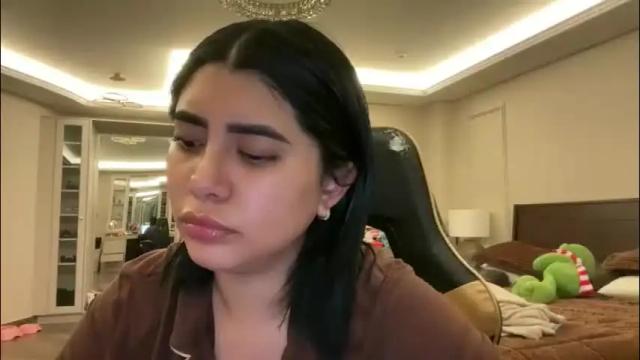 Image 2 of therealcamilabaddie Stream on Chaturbate on 5 days ago