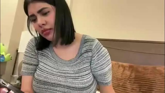 Image 11 of therealcamilabaddie Stream on Chaturbate on 4 days ago
