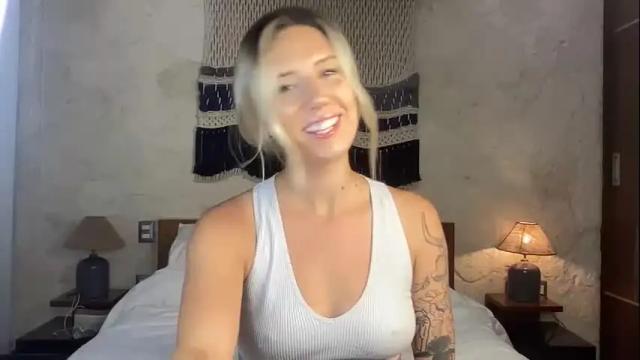 Thumbnail 1, theresasugartits's Stream at Chaturbate, 21 months ago