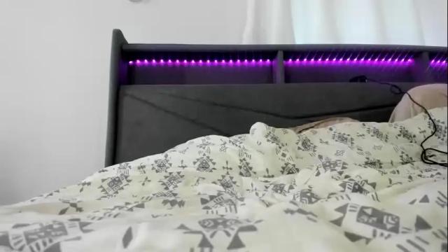 Image 2 of thesavannahskye Stream on Chaturbate on 13 months ago
