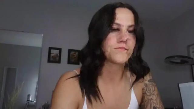 Image 6 of thesecretblossm Stream on Chaturbate on 19 months ago