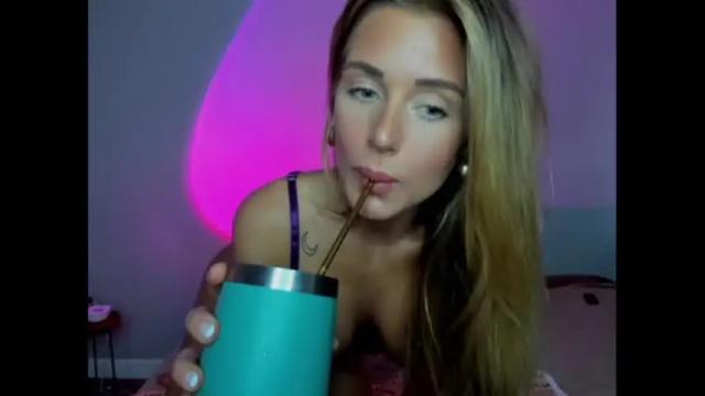 Image 7 of theselina_kyle Stream on Chaturbate on 16 months ago
