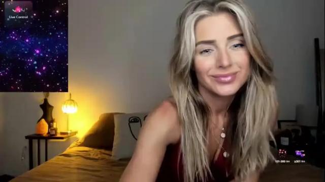 Image 2 of theselina_kyle Stream on Chaturbate on 4 months ago