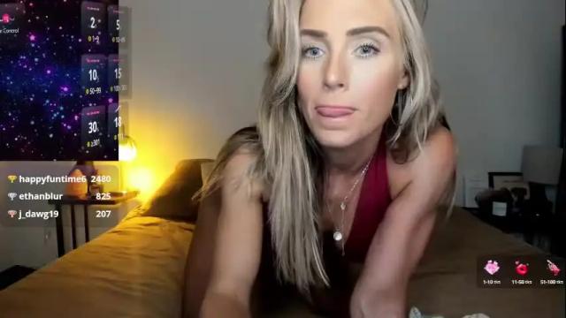 Image 7 of theselina_kyle Stream on Chaturbate on 4 months ago
