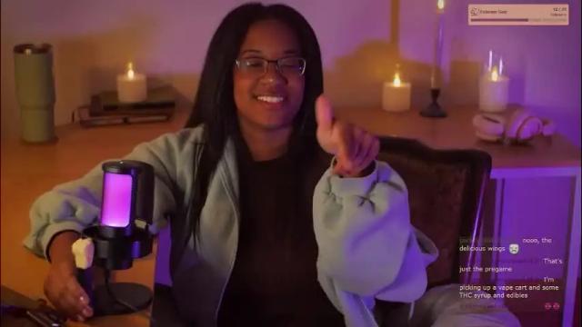 Image 2 of thesesualdame Stream on Chaturbate on 2 months ago