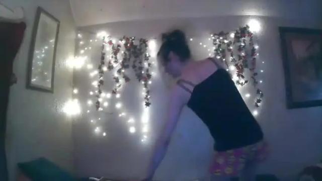 Image 10 of thesillymillie Stream on Chaturbate on 16 months ago