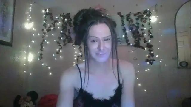 Image 3 of thesillymillie Stream on Chaturbate on 1 month ago