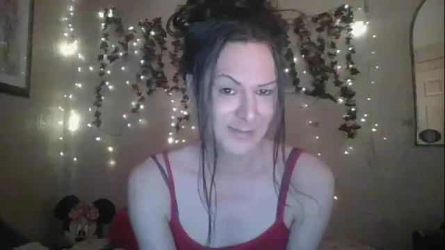 Image 10 of thesillymillie Stream on Chaturbate on 27 days ago